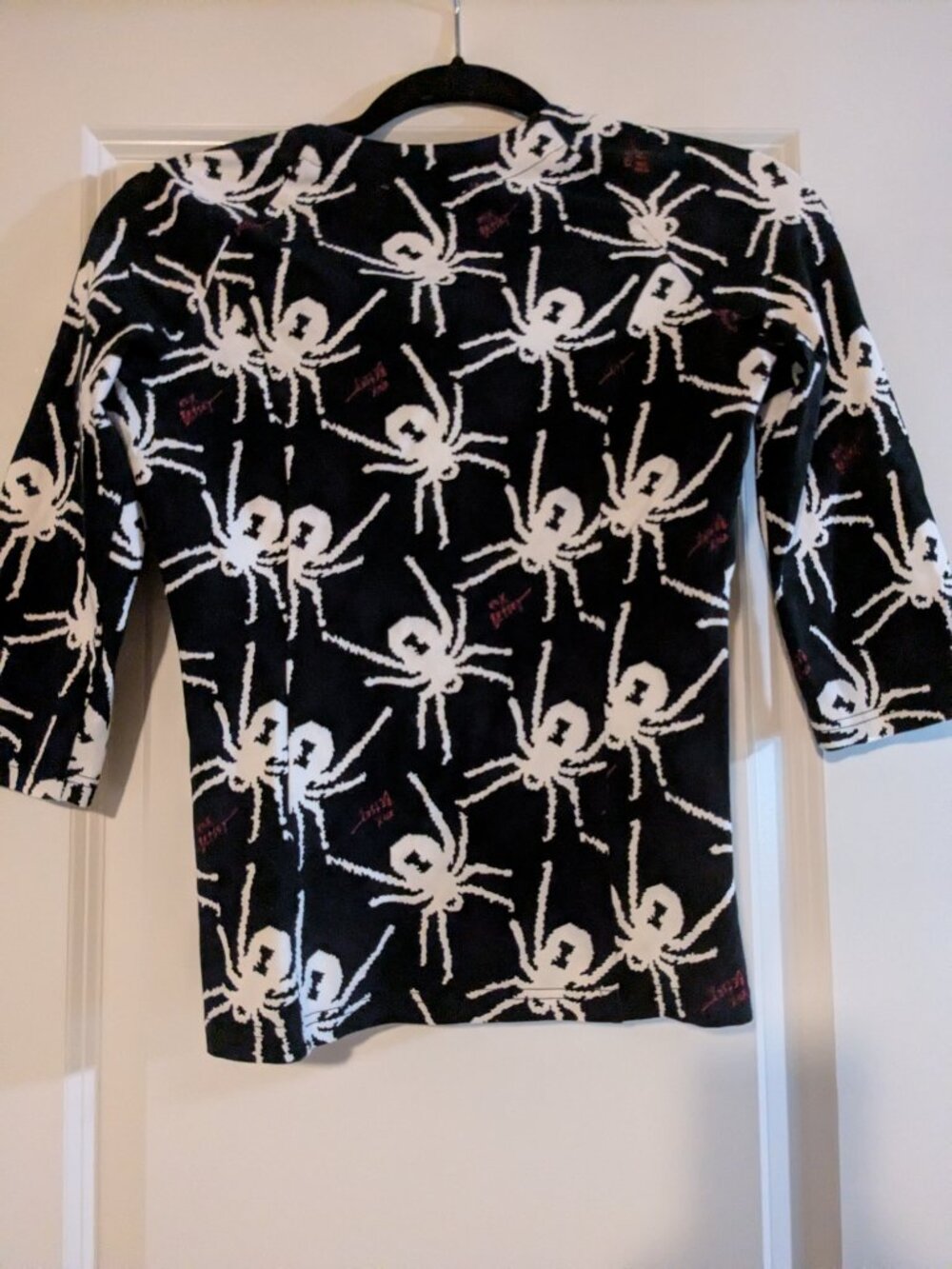 Betsey Johnson Spider Print Top - Picture 3 of 4